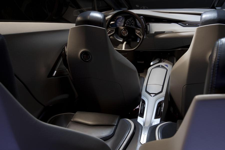  Cadillac Urban Luxury Concept 2010 года  (фото 41 из 45)
